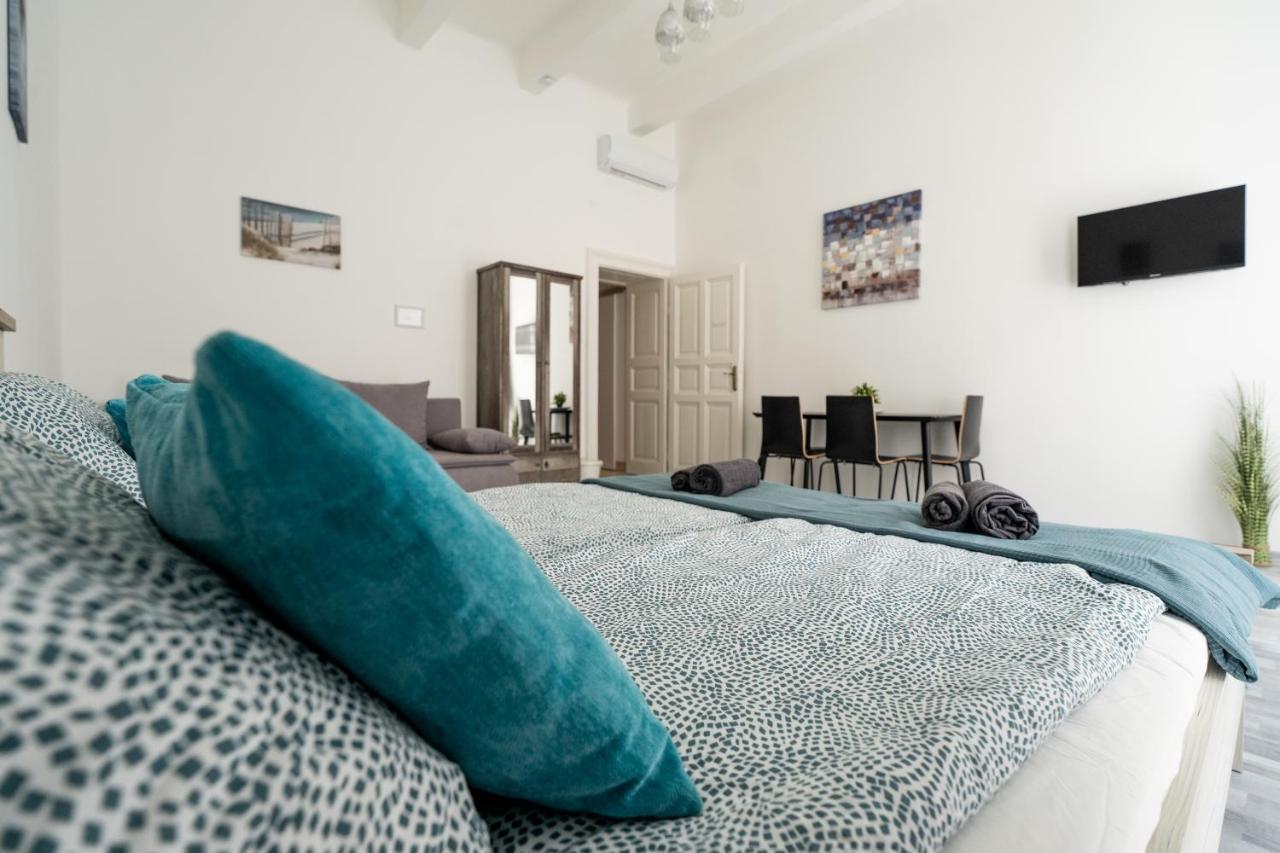 Appartamento Seventh Heaven Budapest Esterno foto